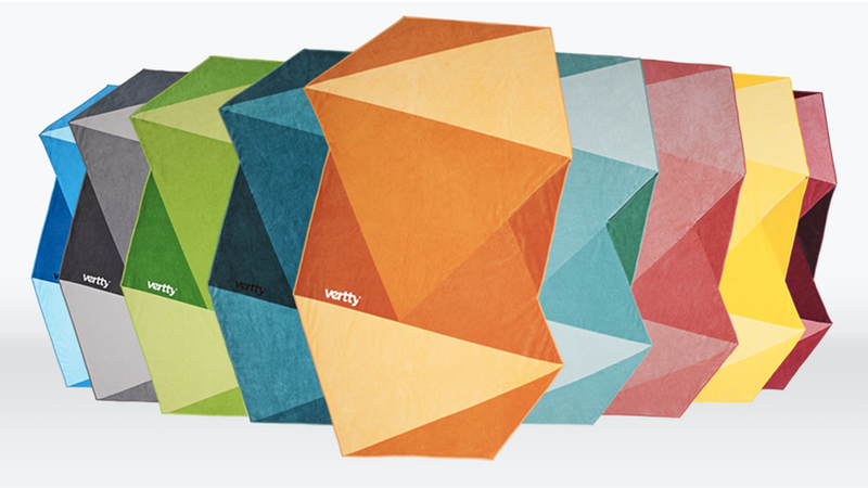 Illustration for article titled These Geometric Water-Wicking Beach Towels Make Drying Off a Breeze